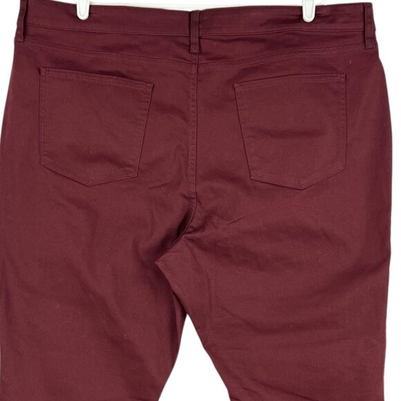 NWT St. John's Bay Women's Stretch Straight Mid Rise Burgundy Jeans Plus Sz 24W - Picture 4 of 11
